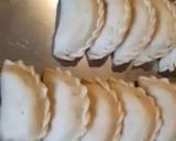 A picture of step 3 of Mava gujiya (ghughra).