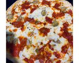 Foto del paso 1 de la receta: Pizzas caseras / mozzarella/fugazzeta rellena