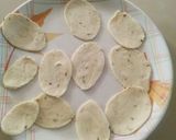 A picture of step 4 of Farshi Puri.