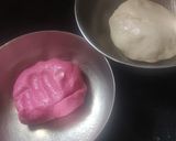 बीटरूट गार्लिक ब्रेड रोल्स(Beetroot garlic bread rolls recipe in hindi) रेसिपी चरण 2 फोटो
