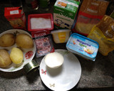 Foto del paso 1 de la receta: Pastel de patata, bacon y atún a los cuatro quesos