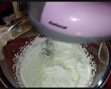 A picture of step 2 of Grasshopper Parfait.