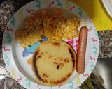 Foto del paso 5 de la receta: Huevo revuelto con salchicha y arepa