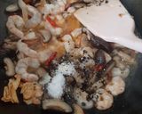 Foto langkah ke 3 dari resep Tumis Udang Jamur Shiitake.