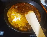 তিল-চালভাজা দিয়ে নারকেলের নাড়ু(til chalbhaja diye narkeler naru recipe in bengali) রেসিপি ধাপ - 3 ছবি