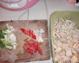 Foto langkah ke 1 dari resep Tumis oncom campur touge.