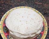 Foto del paso 3 de la receta: Wraps de pollo con tortillas caseras