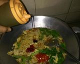 Foto langkah ke 4 dari resep Mie Dog-dog ala Burjo Jogya.