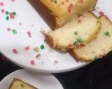 A picture of step 4 of Vanilla tutti frutti loaf.
