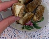 Фото кроку 4 до Вкусная закуска из сыра в кляре.