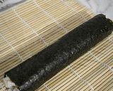Foto langkah ke 3 dari resep Kimbab Crab Stick.