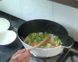 Foto del paso 2 de la receta: Merluza con Verduras en Cocotte