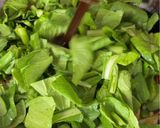 A picture of step 4 of Vegetable Stir-Fried Noodles (蔬菜炒面).