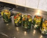 Une image de l'étape 9 de Conserves de piments verts aux tomates, ail et herbes aromatiques.