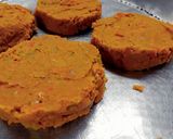 Foto del paso 2 de la receta: Hamburguesa de arvejas y calabaza veganas 🌱