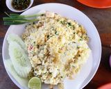รูปขั้นตอนการทำที่ 5 ของ ข้าวผัดปลาหมึก