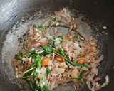 A picture of step 3 of Mutton green qorma.