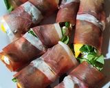 Roladki z szynką serrano i mango krok przepisu 2 zdjęcie