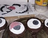 Foto del paso 5 de la receta: Torta monstruitos!! Para Isabella y Bianca!! Feliz día de la niñez!!❤️❤️❤️