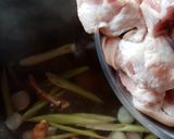 รูปขั้นตอนการทำที่ 2 ของ ต้มแซ่บขาหมู คีโต