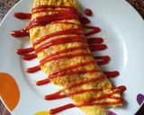 Foto del paso 9 de la receta: Omurice (Tortilla Japonesa rellena de arroz frito)