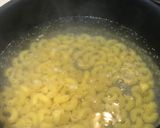Foto langkah ke 3 dari resep Sup Sosis Ayam Makaroni.