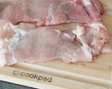 Foto del paso 2 de la receta: Contramuslos de pollo al limón y tomillo