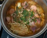 Hình bước làm 2 của món Canh kim chi thịt bò