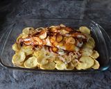 Foto del paso 6 de la receta Cola de rape al horno con pimentón