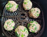 Foto del passaggio 5 della ricetta Polpette di friarielli con cuore filante