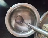 A picture of step 2 of Thick thapda.