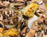 A picture of step 7 of Baked Chicken 🐔 with Artichokes, Mushrooms 🍄 and Onions 🧅.