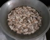 Foto langkah ke 1 dari resep Goreng Jamur Merang / Supa BS.