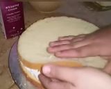 A picture of step 5 of 3 pounds fresh pineapple cake.