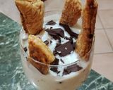 Foto del passaggio 11 della ricetta Crema diplomatica al limone con sfoglia e cioccolato