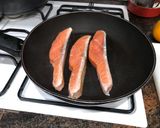 Foto del paso 2 de la receta: Salmón a la naranja a mi manera con champiñones laminados