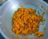 முட்டை கேரட் பொரியல் (Muttai carrot poriyal recipe in tamil) ரெசிபி ஸ்டேப் 2 புகைப்படம்