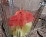 Foto del paso 1 de la receta: Licuado de apio, sandía, pepino y limón