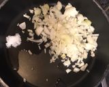 Une image de l'étape 1 de Cottes de blettes au curry à ma façon.