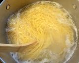 A picture of step 1 of Shrimp Garlic Noodle.