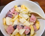Hình bước làm 3 của món Sữa chua hoa quả