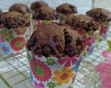 Foto langkah ke 5 dari resep Muffin Coklat Simple.