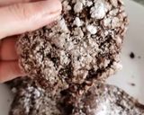 Foto del paso 7 de la receta: Galletas craqueladas veganas de chocolate