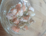 Foto del paso 1 de la receta: Gambas con salsa de queso