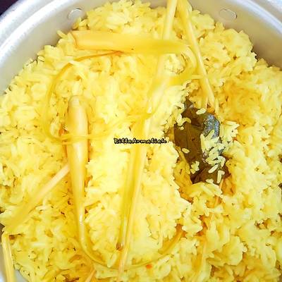 Cara Membuat Tumpeng Mini Nasi Kuning Yang Enak