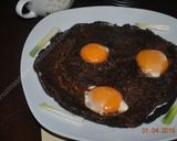 A picture of step 7 of Olive Omelette  املت زیتونی.