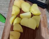 Foto langkah ke 2 dari resep Semur Daging Sapi, Telur dan Kentang.