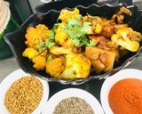 A picture of step 4 of 3 spices gobhi aalo.