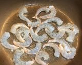 Hình bước làm 2 của món Cà tím tôm áp chảo, sốt tỏi ớt 🍆 🦐 🌶 🧄