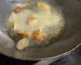A picture of step 2 of Coconut Gravy Chaap.